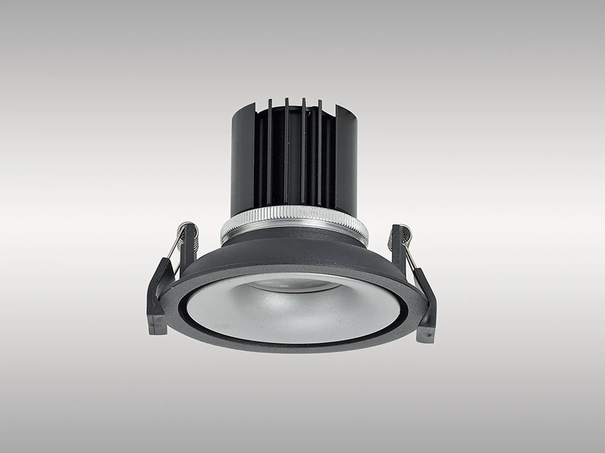 Bolor 9 Tridonic Powered 9W 3000K 840lm 24° CRI>90 LED Engine Black/Silver Fixed Recessed Spotlight, IP20